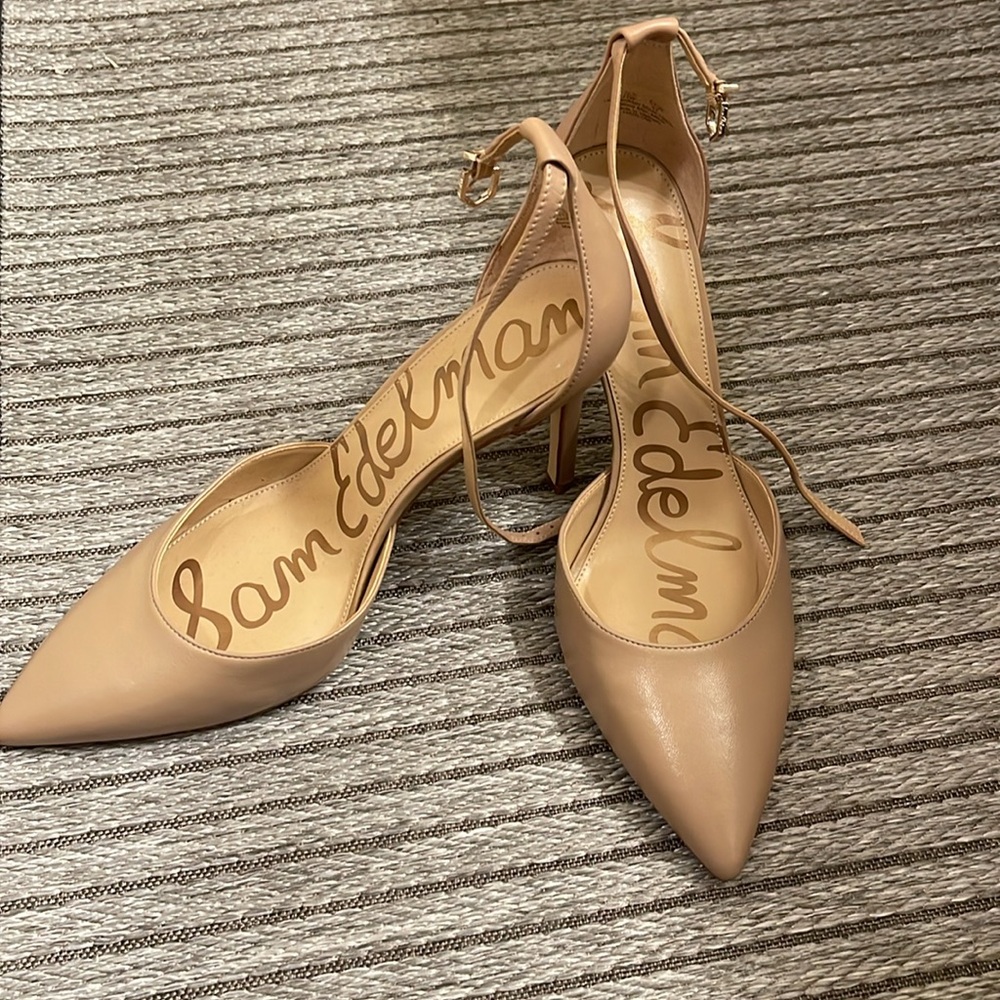 Sam Edelman Heels - Picture 2 of 3